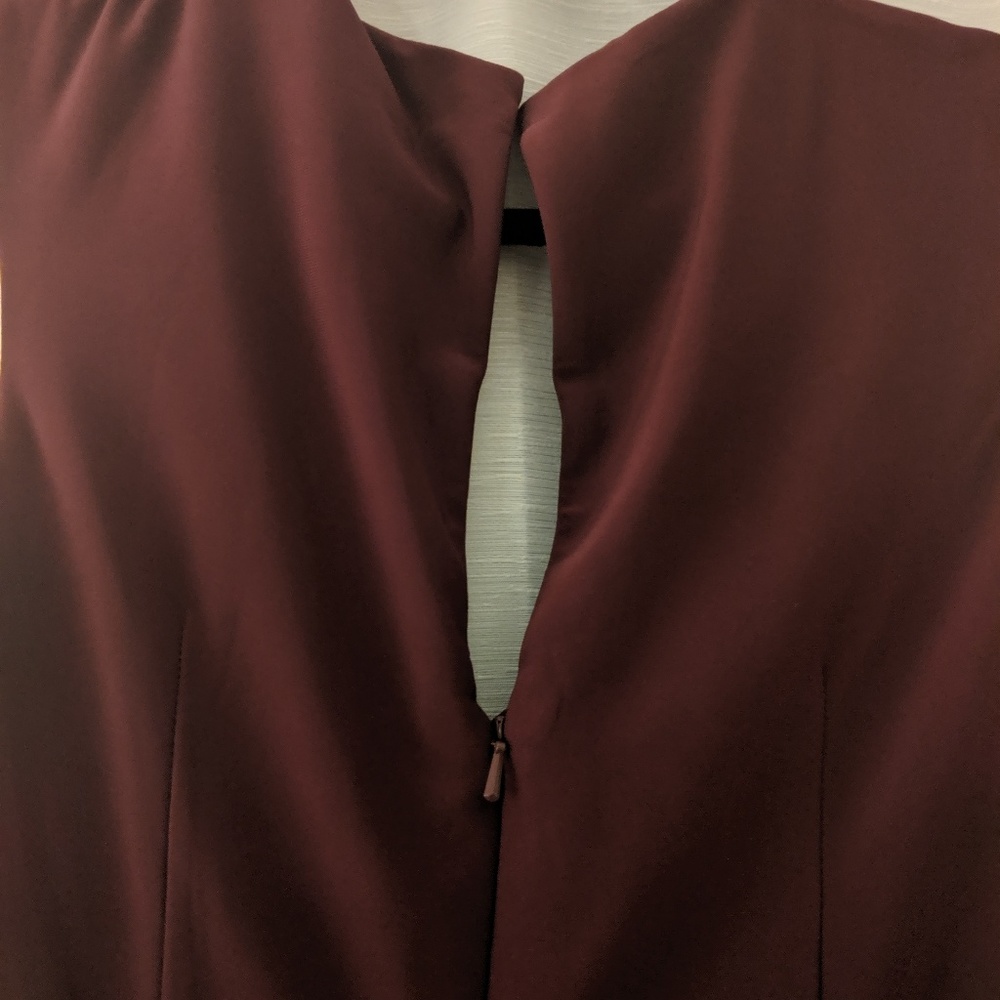 Dress - Picture 3 of 6